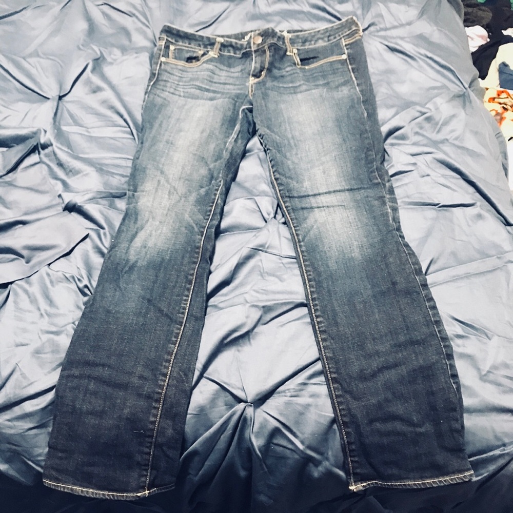 American Eagle straight leg jeans